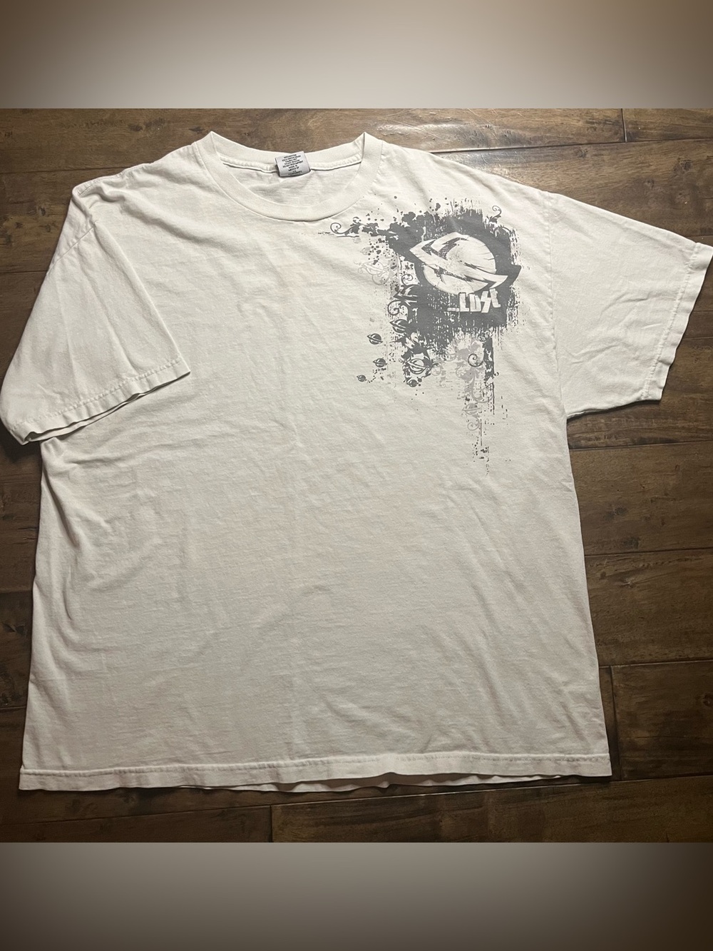 Vintage Y2K Men’s Corner Hit Design Graphic T Shirt #y2k #vintage